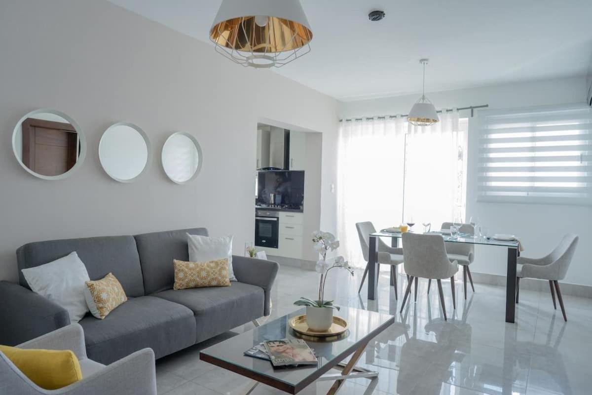 Soha Suites I Santiago De Los Caballeros Luaran gambar